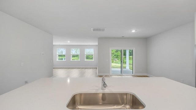 138 Morning View Way, Moncks Corner, SC 29461