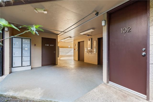 95-269 Waikalani Drive C102, Mililani, HI 96789