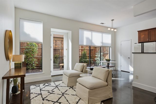 4031 Holland Avenue D, Dallas, TX 75219