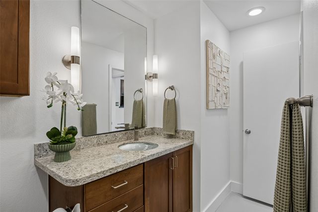 4031 Holland Avenue D, Dallas, TX 75219