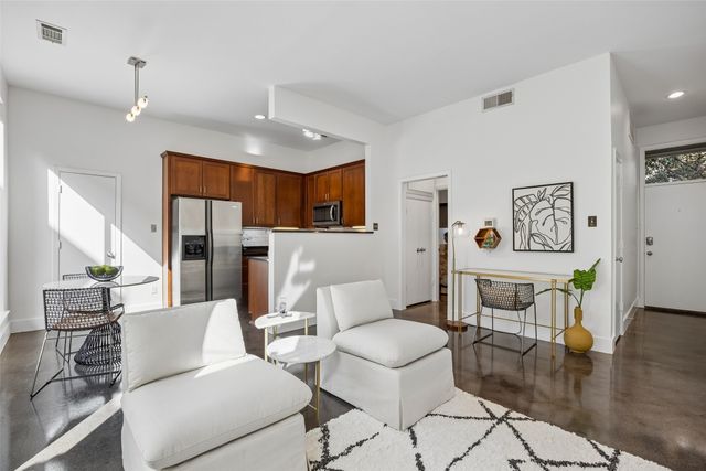 4031 Holland Avenue D, Dallas, TX 75219