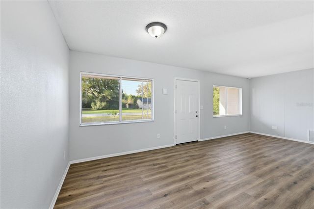 170 W CRYSTAL LAKE AVENUE, Lake Mary, FL 32746