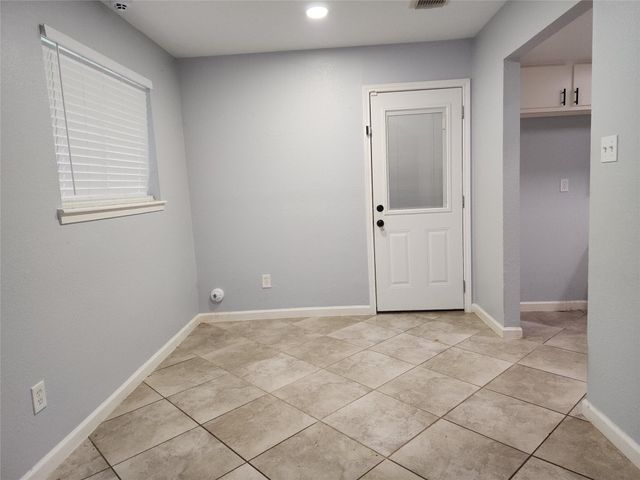 7211 Log View Drive, Houston, TX 77040