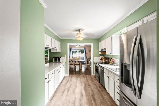 135 WASHINGTON ST, Locust Grove, VA 22508