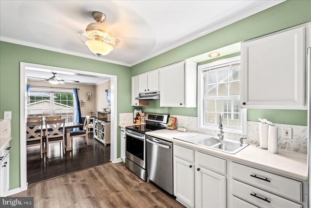 135 WASHINGTON ST, Locust Grove, VA 22508