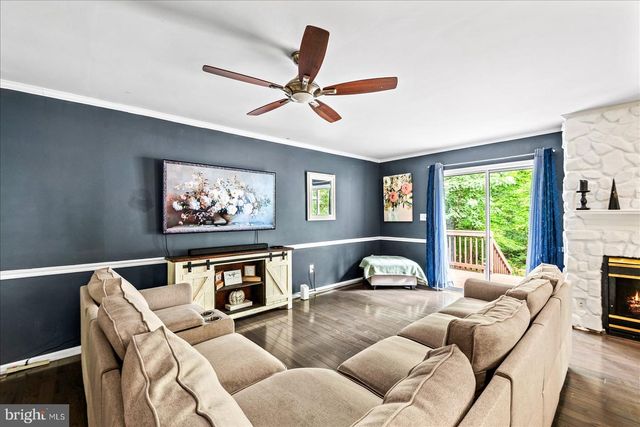 135 WASHINGTON ST, Locust Grove, VA 22508