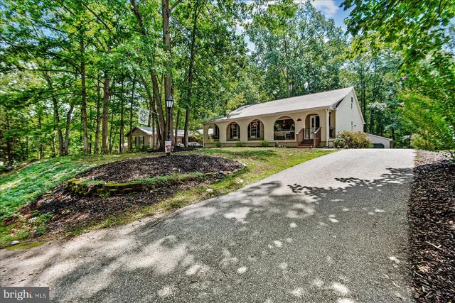 135 WASHINGTON ST, Locust Grove, VA 22508