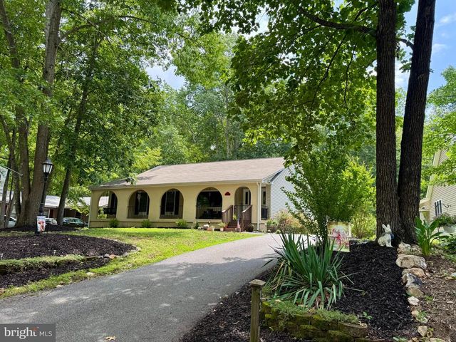 135 WASHINGTON ST, Locust Grove, VA 22508
