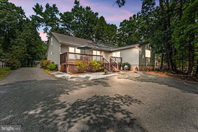 135 WASHINGTON ST, Locust Grove, VA 22508