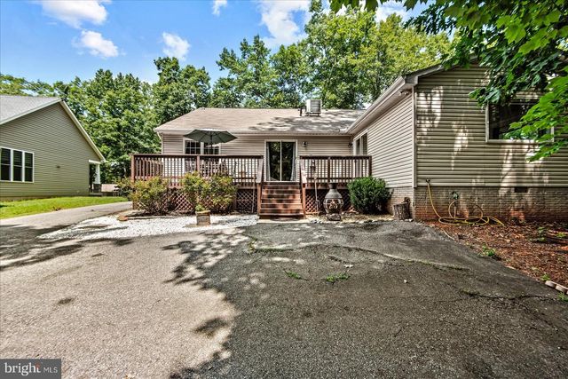 135 WASHINGTON ST, Locust Grove, VA 22508