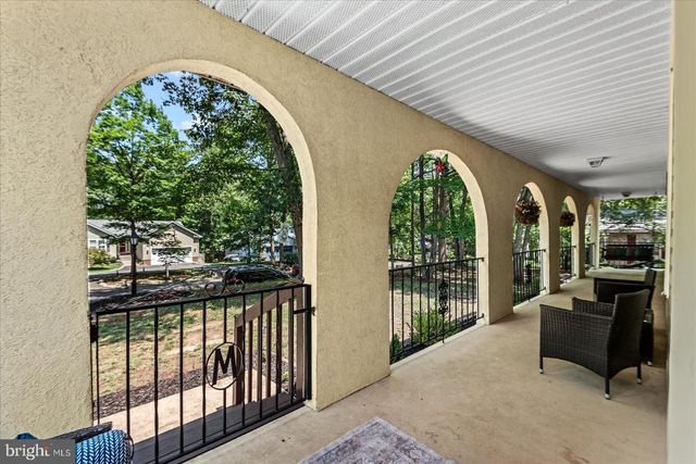 135 WASHINGTON ST, Locust Grove, VA 22508