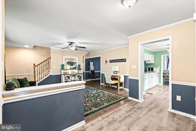 135 WASHINGTON ST, Locust Grove, VA 22508