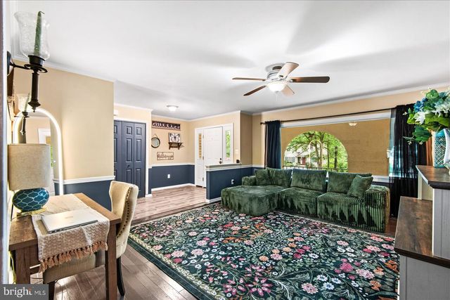 135 WASHINGTON ST, Locust Grove, VA 22508