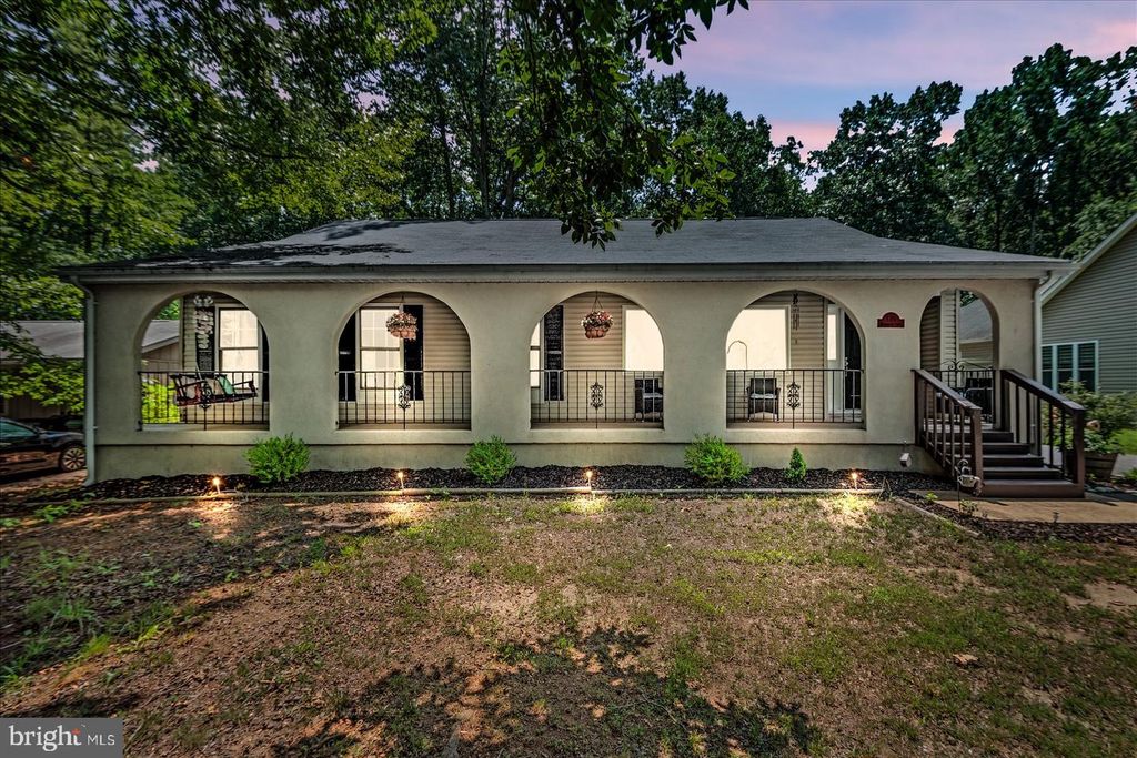 135 WASHINGTON ST, Locust Grove, VA 22508