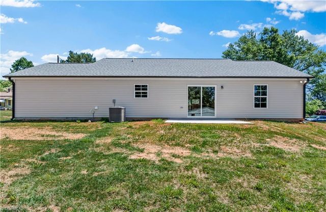 5044 Polk Avenue, Winston-salem, NC 27106