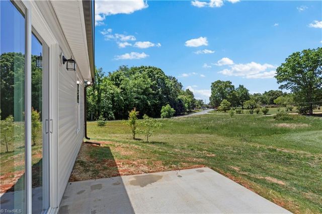 5044 Polk Avenue, Winston-salem, NC 27106