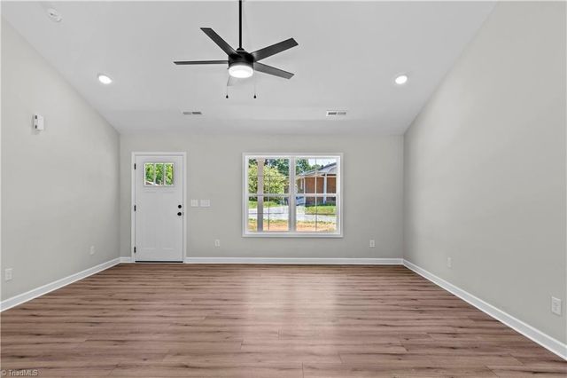 5044 Polk Avenue, Winston-salem, NC 27106