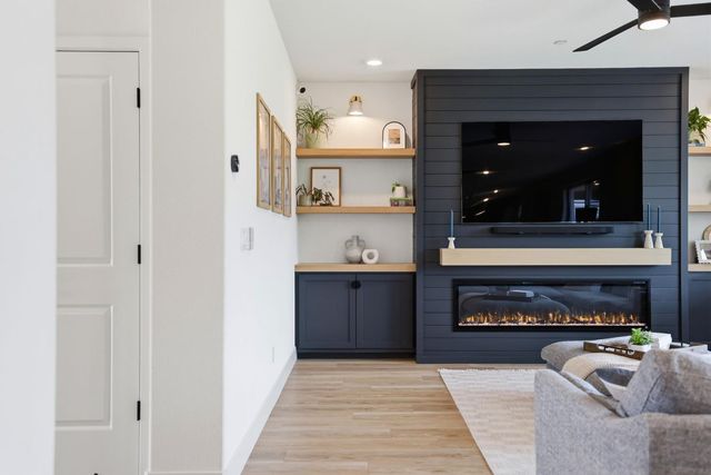 5060 Lisbon Way, Roseville, CA 95747