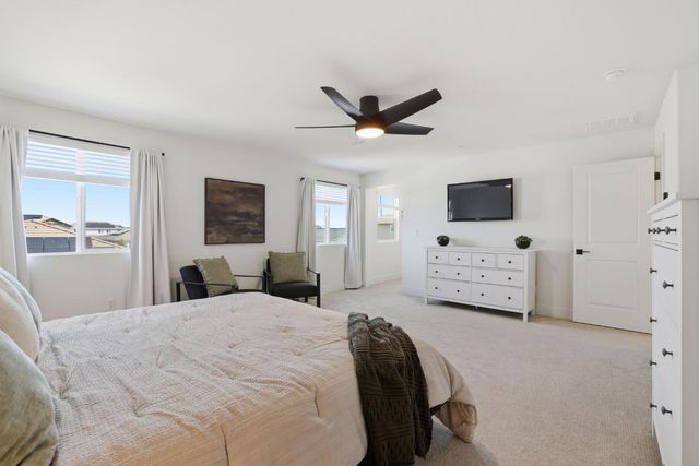 5060 Lisbon Way, Roseville, CA 95747