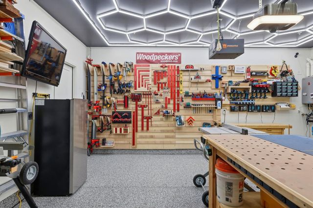 5060 Lisbon Way, Roseville, CA 95747