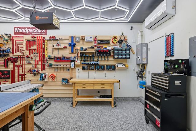 5060 Lisbon Way, Roseville, CA 95747