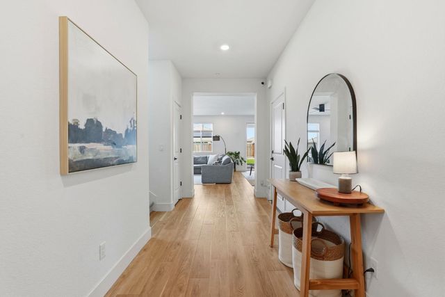 5060 Lisbon Way, Roseville, CA 95747