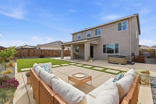 5060 Lisbon Way, Roseville, CA 95747