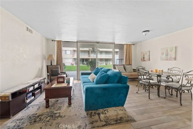 6979 Palm Court, Riverside, CA 92506