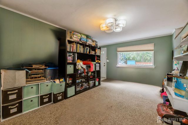 28 Price Drive, Edison, NJ 08817