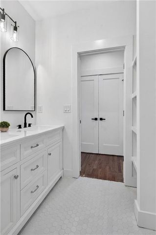 25 Candler Road SE, Atlanta, GA 30317