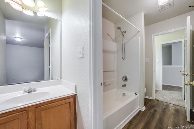 5616 Poppy Seed Run, Leon Valley, TX 78238