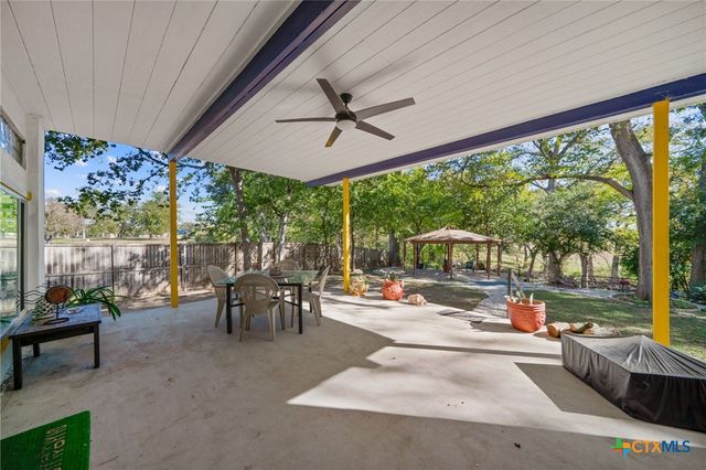 590 Cross River Street, New Braunfels, TX 78130