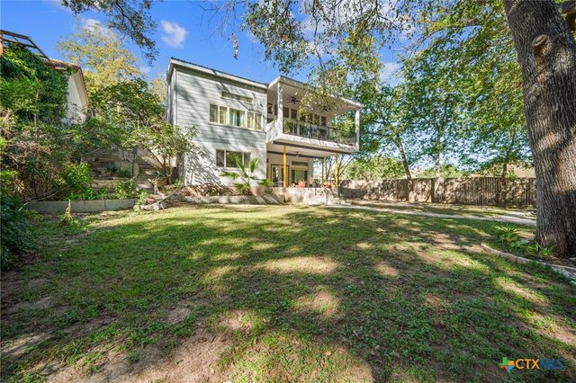 590 Cross River Street, New Braunfels, TX 78130