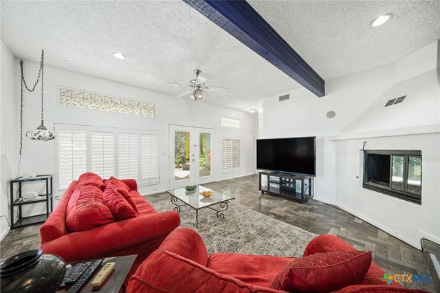 590 Cross River Street, New Braunfels, TX 78130