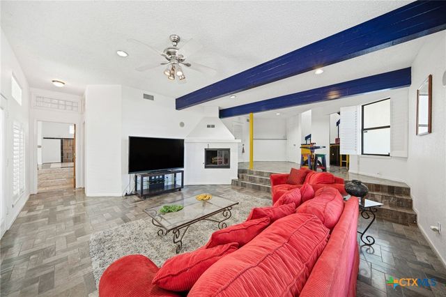 590 Cross River Street, New Braunfels, TX 78130