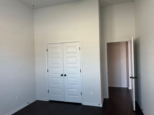 921 Del Raphael DR, Leander, TX 78641