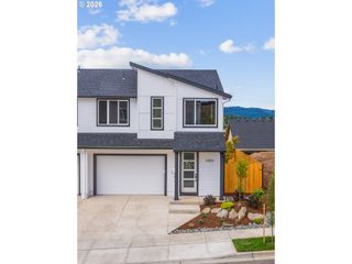 16036 Serres Farms Way, Oregon City, OR 97045