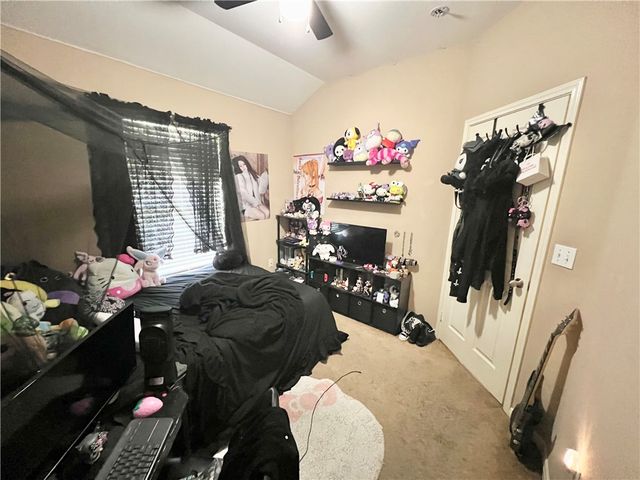1135 Imperial St, Portland, TX 78374