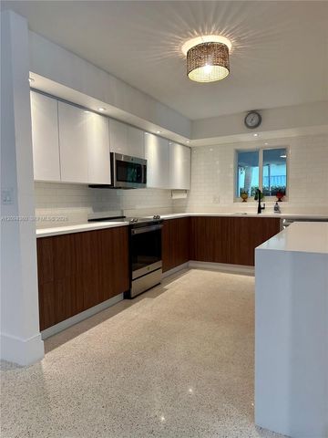 1351 SW 32nd Street, Fort Lauderdale, FL 33315
