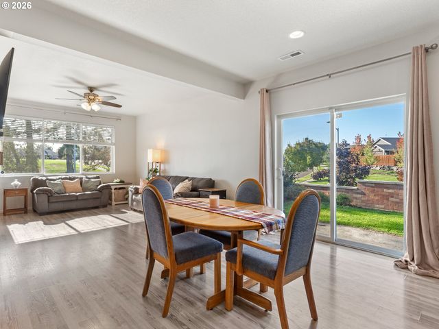 2002 S TAVERNER Dr, Ridgefield, WA 98642