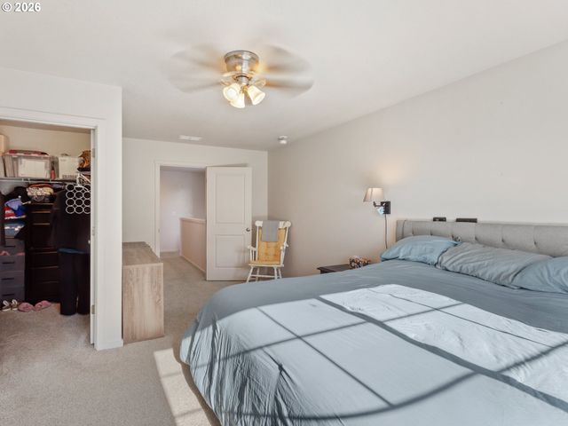 2002 S TAVERNER Dr, Ridgefield, WA 98642