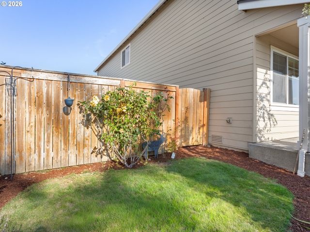 2002 S TAVERNER Dr, Ridgefield, WA 98642