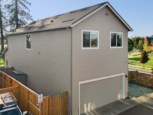 2002 S TAVERNER Dr, Ridgefield, WA 98642