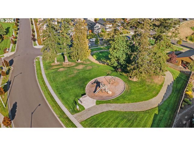2002 S TAVERNER Dr, Ridgefield, WA 98642
