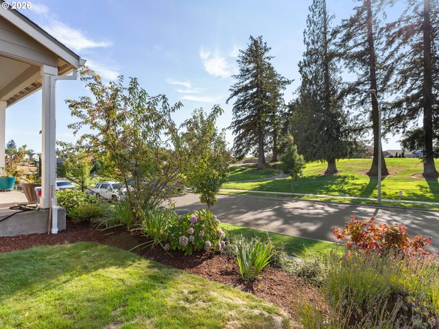 2002 S TAVERNER Dr, Ridgefield, WA 98642