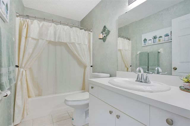 32804 OAK PARK DRIVE, Leesburg, FL 34748