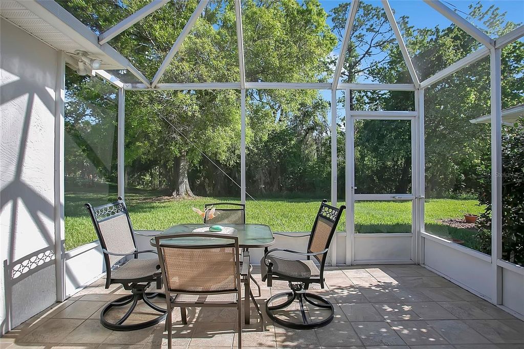 Image 27 of property listing at 32804 OAK PARK DRIVE, Leesburg, FL 34748