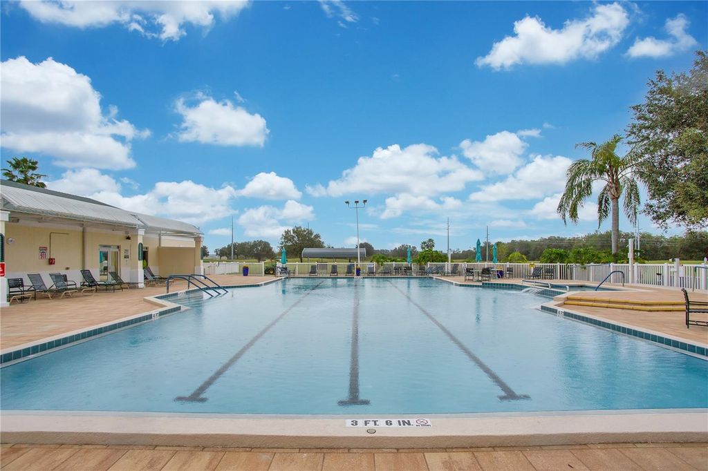 Image 39 of property listing at 32804 OAK PARK DRIVE, Leesburg, FL 34748