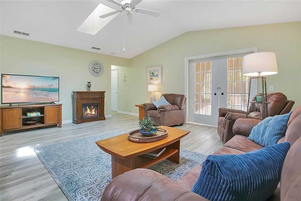 Image 7 of property listing at 32804 OAK PARK DRIVE, Leesburg, FL 34748