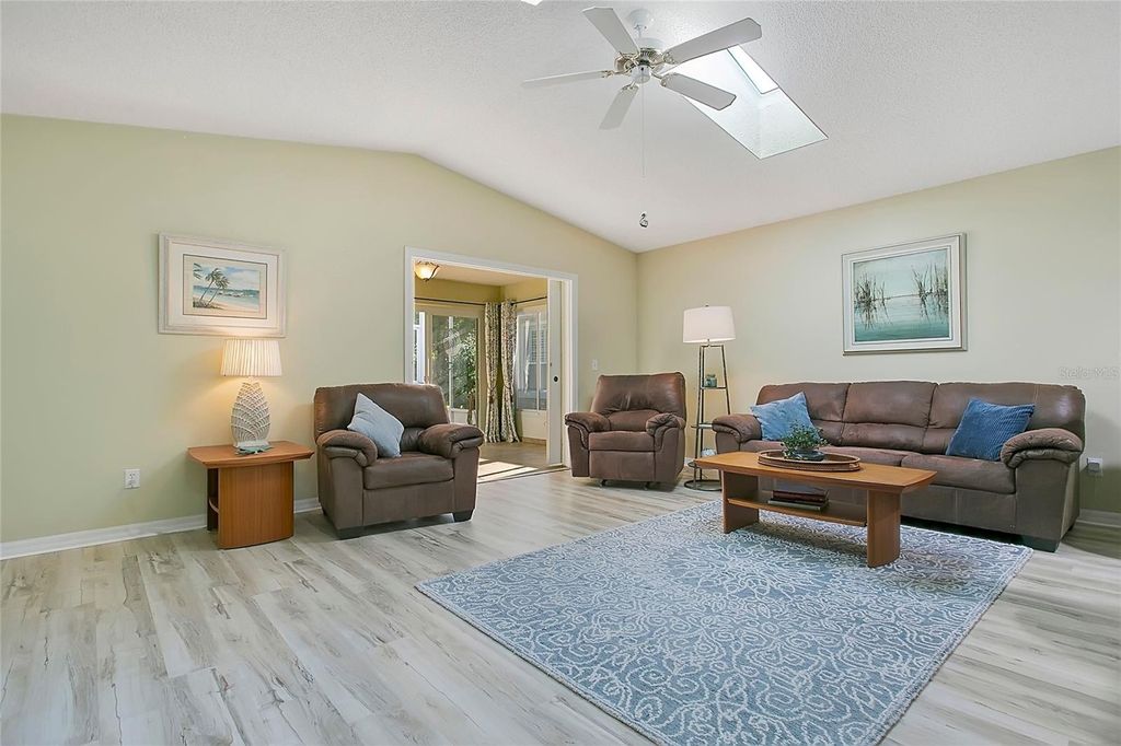 Image 9 of property listing at 32804 OAK PARK DRIVE, Leesburg, FL 34748